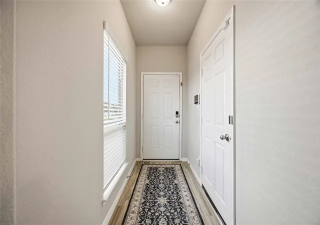 Photo 3 of Sale Pending at 6510 Macroom Meadows Ln, Houston, TX 77048 | MLS# 68790157 | Listing updated on 2026-09-09