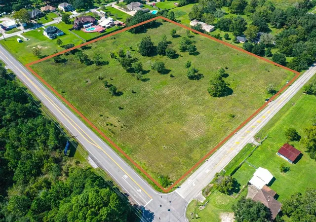 1st image of 0 Main St, La Marque, TX 77568 | MLS# 43728632