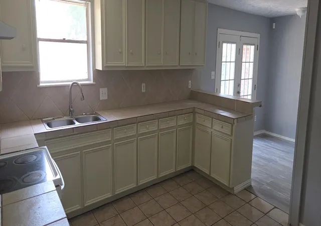 Photo 4 of Single family home for sale at 9606 Wind Flower Ln, Houston, TX 77086 | MLS# 50470817 | Listing updated on 2026-09-04