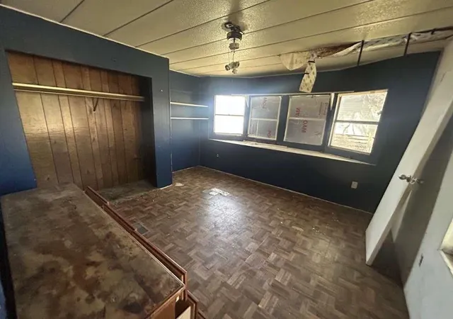 8th image of 506 Beech St, Jourdanton, TX 78026 | MLS# 93993109