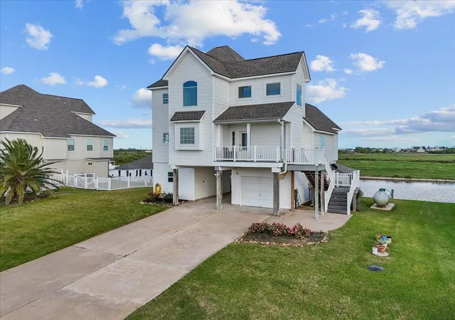 1st image of 211 Tuna Run Rd, Freeport, TX 77541 | MLS# 83161254
