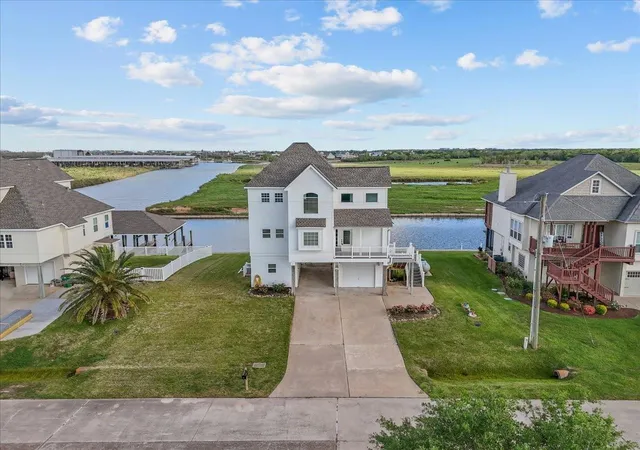 2nd image of 211 Tuna Run Rd, Freeport, TX 77541 | MLS# 83161254