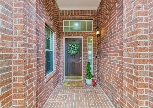 Photo 3 of Single family home for sale at 9906 Palisade Lakes Dr, Houston, TX 77095 | MLS# 16828693 | Listing updated on 2026-09-16