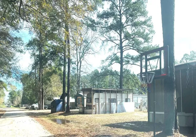 Photo 1 of Multi family home for sale at 31 County Road 386 Off Fm 1725, Cleveland, TX 77327 | MLS# 32571222 | Listing updated on 2026-01-07