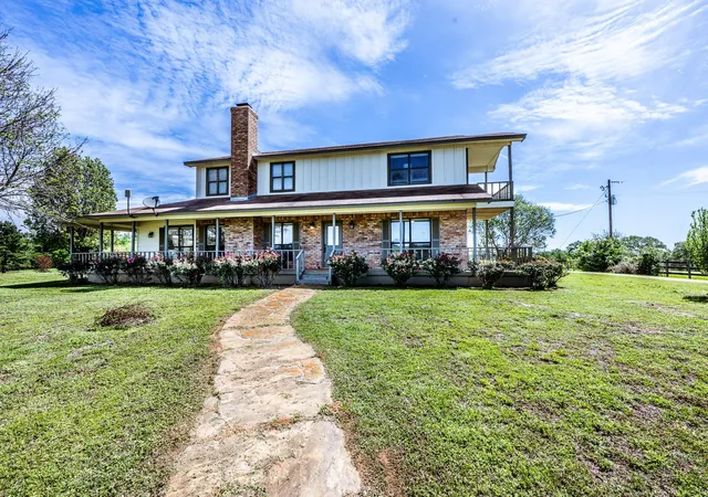 2nd image of 1014 Cr 1825, Crockett, TX 75835 | MLS# 79243615