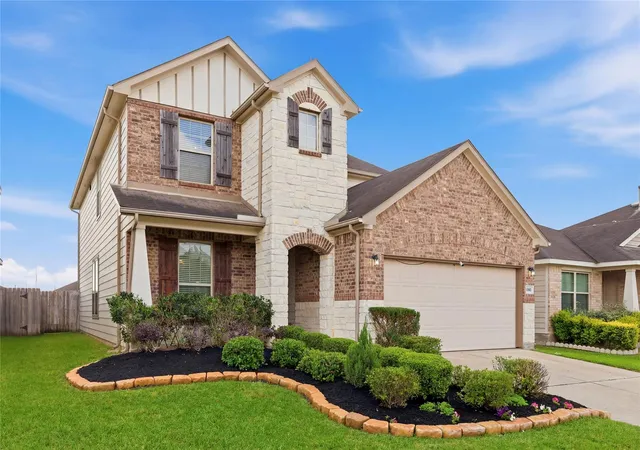 Homes for sale in Houston, TX | 2303 Lawn Crest Dr, Houston, TX 77489 | MLS# 62948668