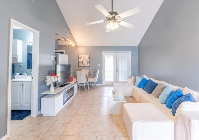 Photo 2 of Townhouse for sale at 23 Townhouse Ln #23, Trinity, TX 75862 | MLS# 54628065 | Listing updated on 2026-08-28