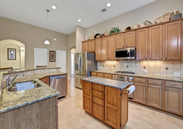 Photo 4 of Single family home for sale at 21394 Kings Ml Ln, Kingwood, TX 77339 | MLS# 16734854 | Listing updated on 2026-09-18