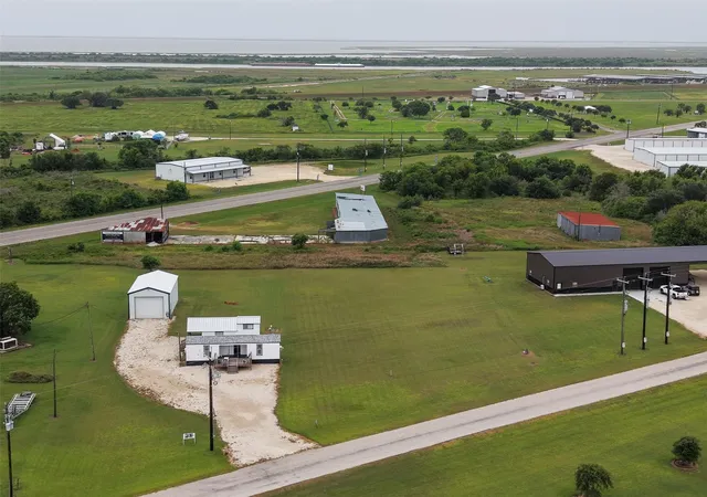 3rd image of 281 County Road 251, Matagorda, TX 77457 | MLS# 93688185