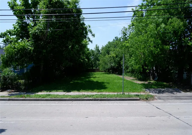 2nd image of 0 Cavalcade St, Houston, TX 77026 | MLS# 8376883
