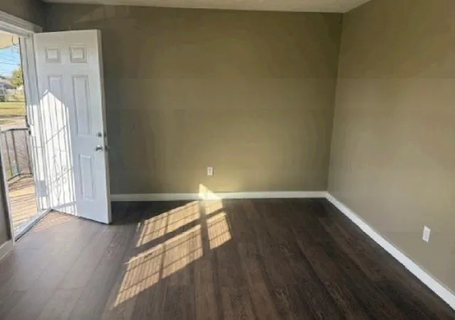 4th image of 8219 Corinth St, Houston, TX 77051 | MLS# 47047244