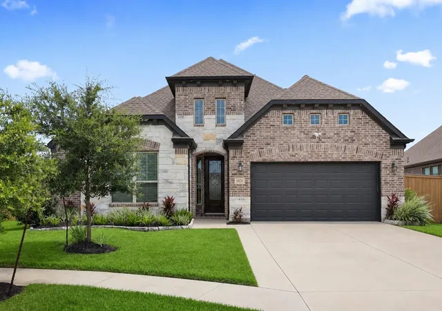 2nd image of 13126 Chateau Landing Dr, La Marque, TX 77568 | MLS# 46368482
