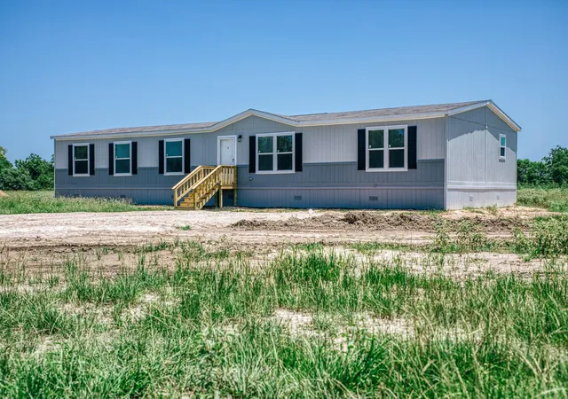 2nd image of 1012 Cottonwoood Bend Ln, Waller, TX 77484 | MLS# 12455433