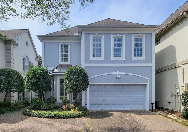 Photo 1 of Sale Pending at 2211 Augusta Dr #19, Houston, TX 77057 | MLS# 12649964 | Listing updated on 2026-09-09