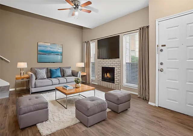 3rd image of 8299 Cambridge St #706, Houston, TX 77054 | MLS# 49953485
