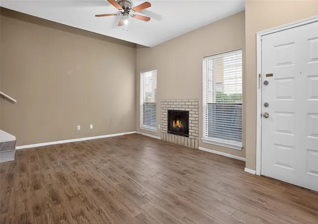 4th image of 8299 Cambridge St #706, Houston, TX 77054 | MLS# 49953485