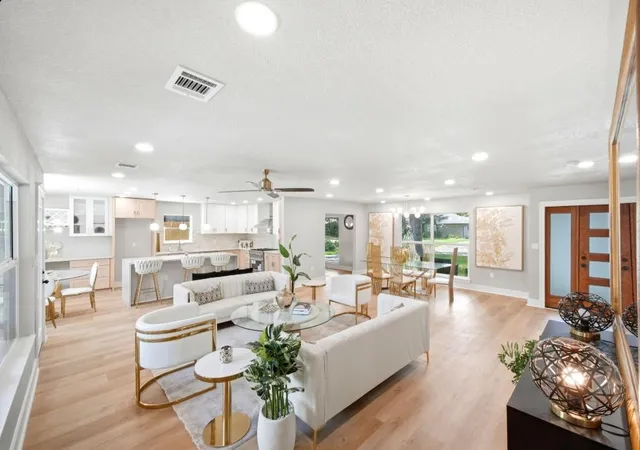 4th image of 6139 Valkeith Dr, Houston, TX 77096 | MLS# 70400074