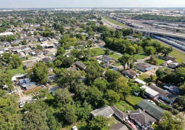 4th image of 7212 Tilgham St, Houston, TX 77020 | MLS# 76773690