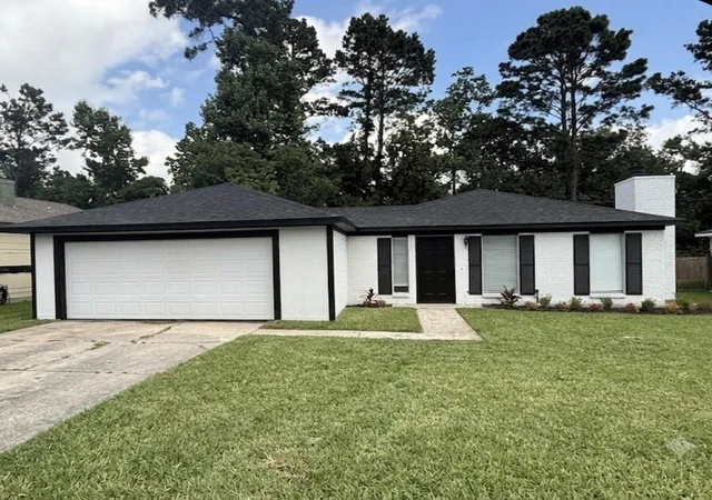 1st image of 1707 Crest Hill Dr, Conroe, TX 77301 | MLS# 17327195