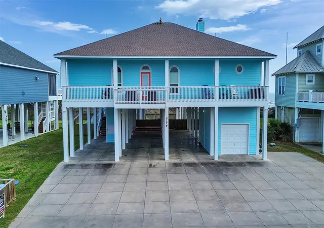 Photo 2 of Single family home for sale at 2276 Trinidad Dr, Port Bolivar, TX 77650 | MLS# 8044372 | Listing updated on 2026-09-03