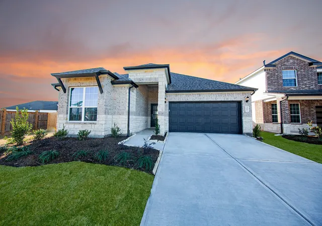 1st image of 3001 Mistflower Trl, Brookshire, TX 77423 | MLS# 37669019