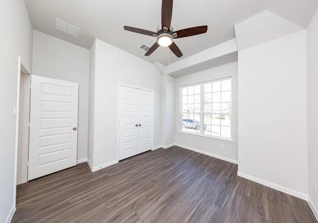 5th image of 3001 Mistflower Trl, Brookshire, TX 77423 | MLS# 37669019