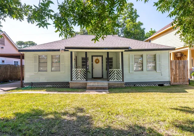 1st image of 1427 Hankamer St, Pasadena, TX 77506 | MLS# 67628674