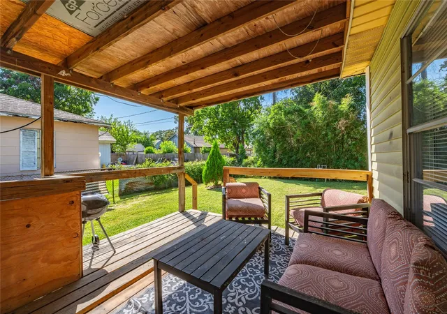 33rd image of 1427 Hankamer St, Pasadena, TX 77506 | MLS# 67628674