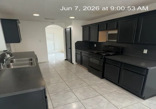 Photo 3 of Single family home for sale at 10310 Mills Run Dr, Houston, TX 77070 | MLS# 8275328 | Listing updated on 2026-09-19
