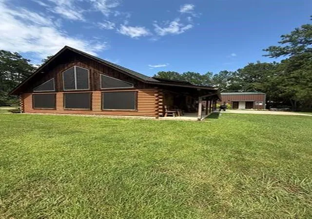 Homes for sale in Brookeland, TX | 1461 Beachrock Dr, Brookeland, TX 75931 | MLS# 36642849