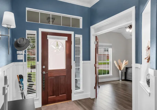 Photo 3 of Single family home for sale at 6407 Sparrows Glen Ln, Spring, TX 77379 | MLS# 14051233 | Listing updated on 2026-09-22