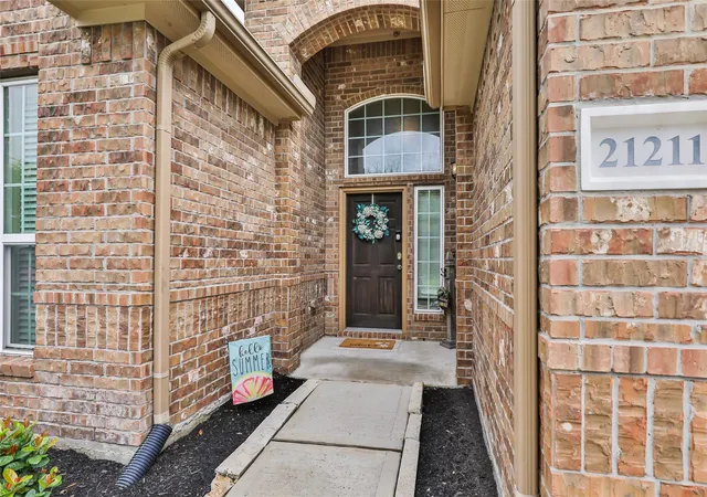 3rd image of 21211 Flowering Dogwood Cir, Porter, TX 77365 | MLS# 28818145