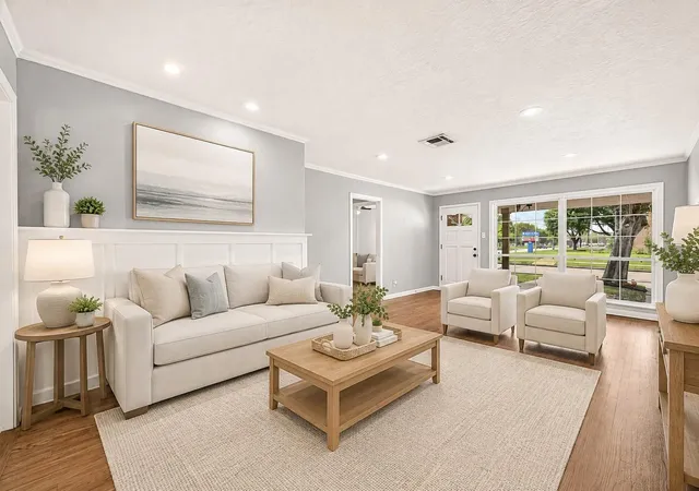 Photo 2 of Single family home for sale at 4002 Cheena Dr, Houston, TX 77025 | MLS# 19490908 | Listing updated on 2026-09-05