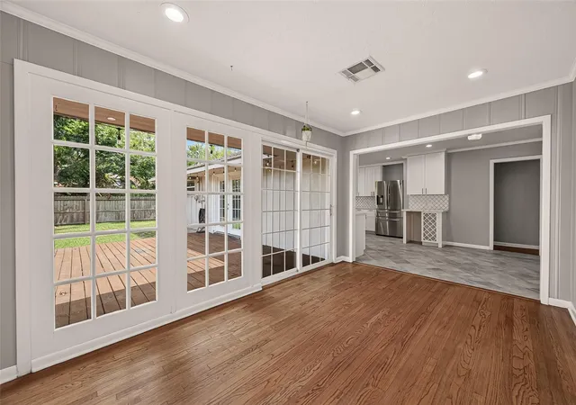 Photo 4 of Single family home for sale at 4002 Cheena Dr, Houston, TX 77025 | MLS# 19490908 | Listing updated on 2026-09-05