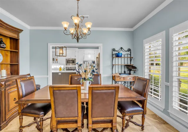 5th image of 210 River Oaks Dr, Baytown, TX 77523 | MLS# 71894729