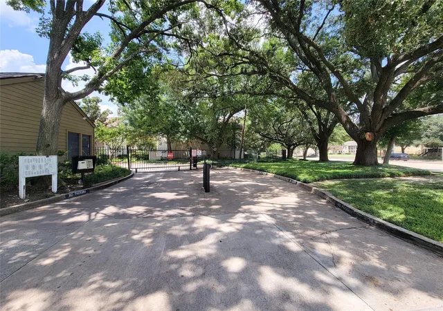 1st image of 10047 Westpark Dr #21, Houston, TX 77042 | MLS# 44498522