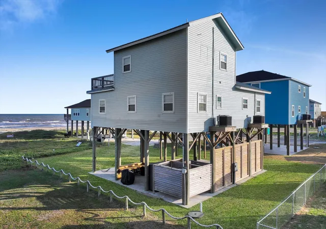 Photo 4 of Single family home for sale at 1890 Atlantis Ln, Port Bolivar, TX 77650 | MLS# 2943645 | Listing updated on 2026-07-09