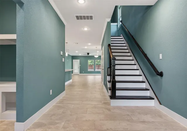 Homes for sale in Houston, TX | 5613 Annunciation St, Houston, TX 77016 | MLS# 29345099