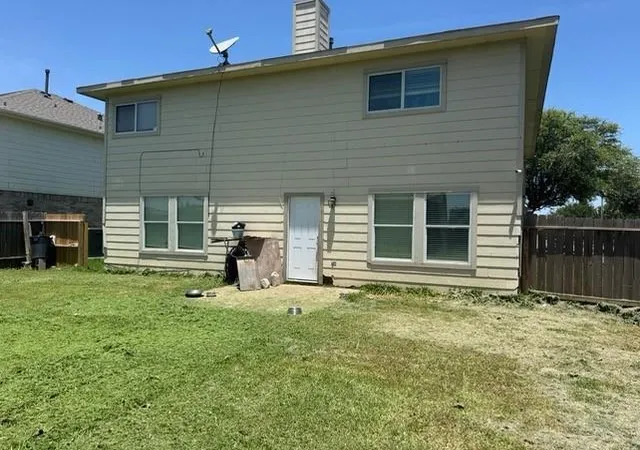 Photo 3 of Single family home for sale at 11001 Groveshire Dr, Texas City, TX 77591 | MLS# 8556913 | Listing updated on 2026-09-19