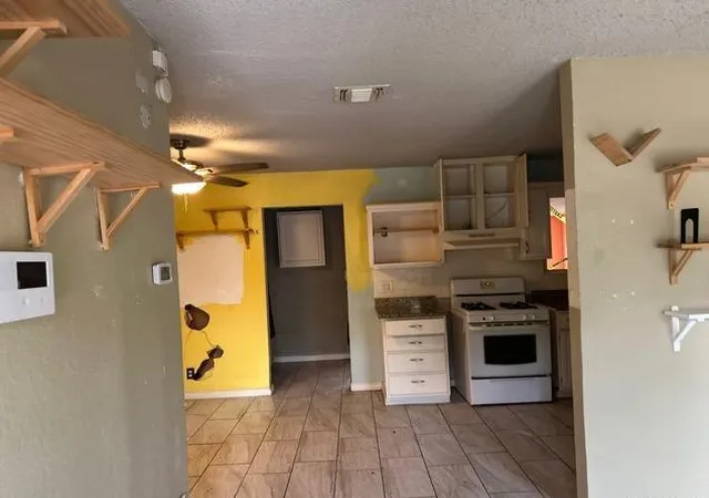 Photo 4 of Single family home for sale at 4130 Tropical Dr, San Antonio, TX 78218 | MLS# 46495632 | Listing updated on 2026-09-14