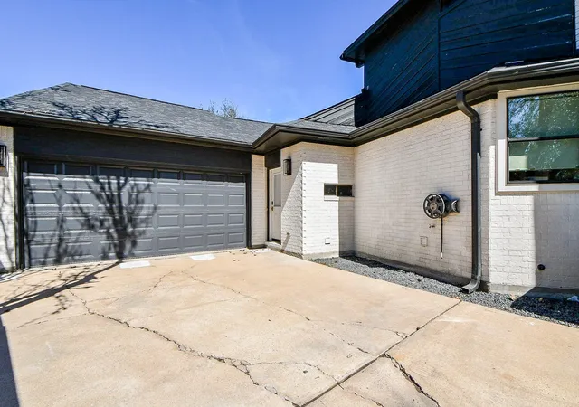 Photo 3 of Single family home for sale at 7722 Moondance Ln, Houston, TX 77071 | MLS# 47457710 | Listing updated on 2026-09-16