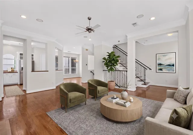 3rd image of 1318 Goliad St, Houston, TX 77007 | MLS# 75315821
