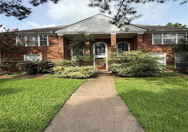 Photo 1 of Single family home for sale at 7315 Starbridge Dr, Houston, TX 77095 | MLS# 42597502 | Listing updated on 2026-09-17