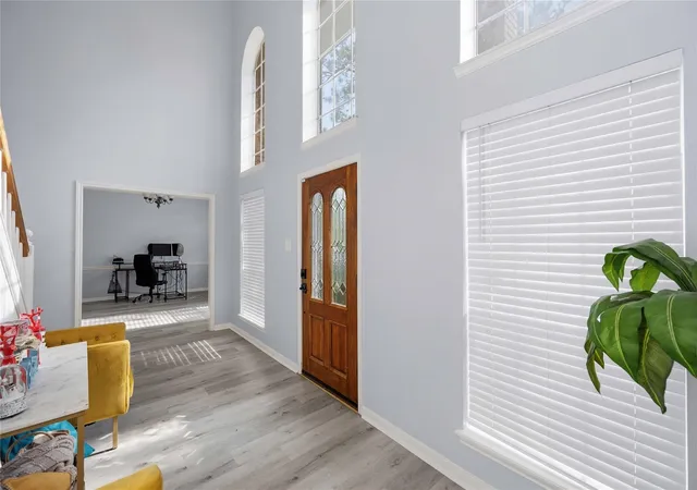 Photo 3 of Single family home for sale at 7315 Starbridge Dr, Houston, TX 77095 | MLS# 42597502 | Listing updated on 2026-09-17