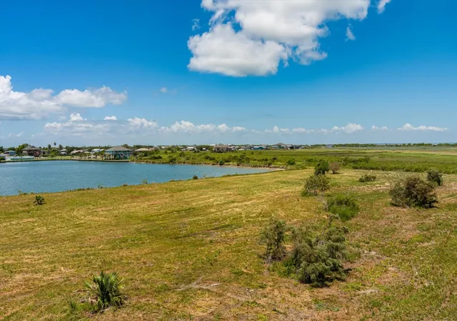 2nd image of 1105 Bobs Road, Port Bolivar, TX 77650 | MLS# 12047288
