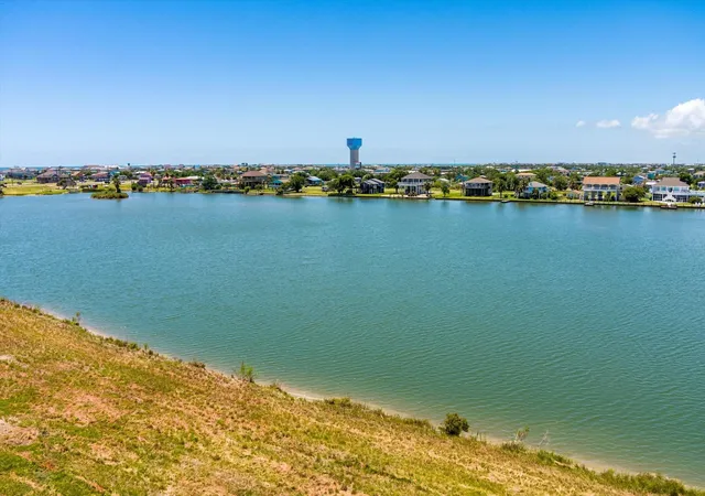 4th image of 1105 Bobs Road, Port Bolivar, TX 77650 | MLS# 12047288