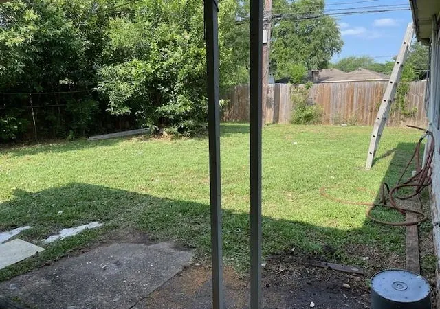 38th image of 7106 Pella Dr, Houston, TX 77036 | MLS# 3878260