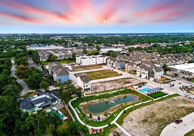 5th image of 1710 Sedola Ln, Houston, TX 77055 | MLS# 22885244