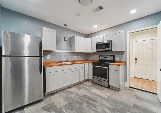 Photo 4 of Single family home for sale at 5224 Bernardo De Galvez, Galveston, TX 77551 | MLS# 48813378 | Listing updated on 2026-09-20