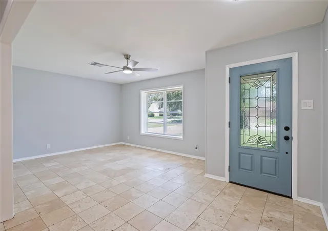 Photo 3 of Single family home for sale at 2513 Meadow Ln, La Marque, TX 77568 | MLS# 45223347 | Listing updated on 2026-09-13